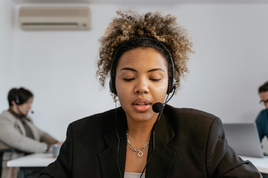 official tech hotline 0120 626 075